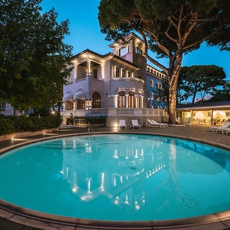 Hotel De La Ville Riccione Luaran gambar